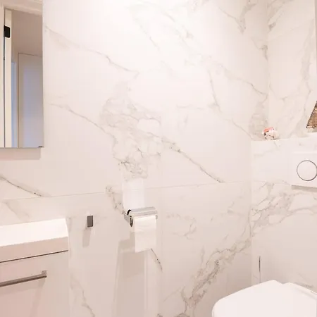 Appartamento Marvelous And Luxurious For 4 *
